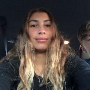 Meet your Posher, Carina